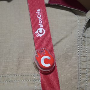 Pines Acrílicos Personalizados con Relieve 3D - Imagen 6